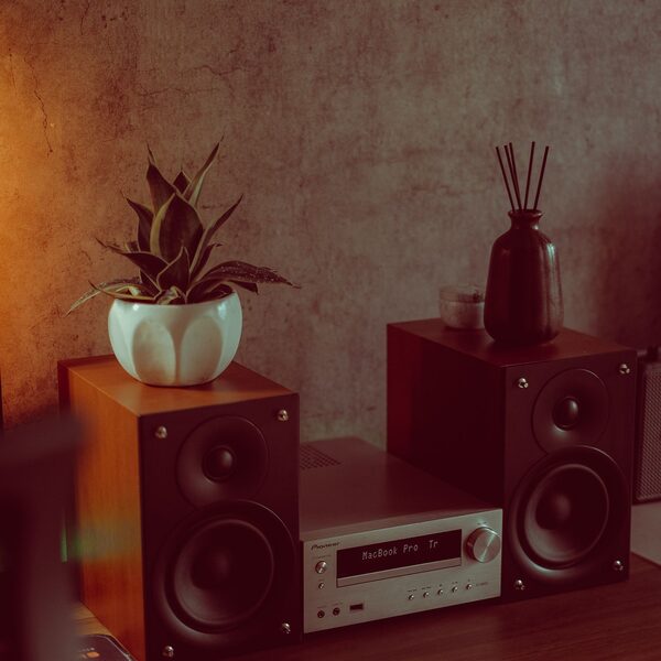 Zo kies je de juiste speakers voor je kamer